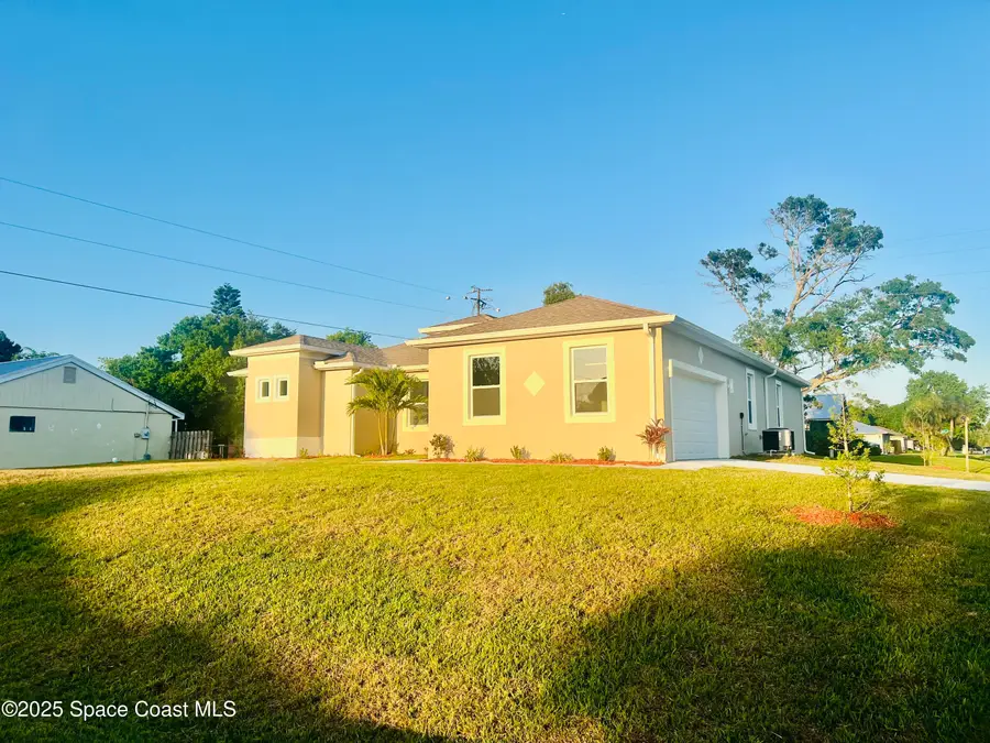 401 Homestead Avenue Ne, Palm Bay, FL 32907 - #2
