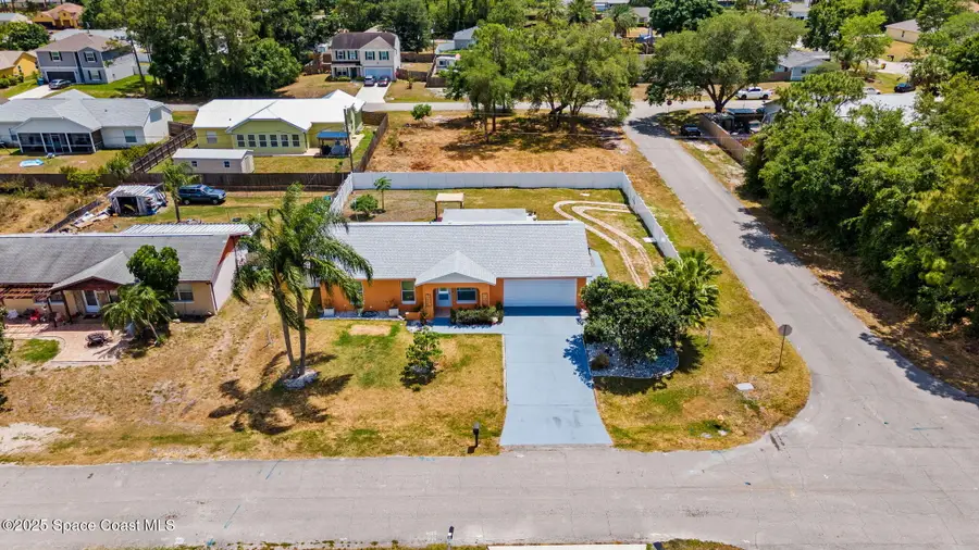 502 Black Horse Street Se, Palm Bay, FL 32909 - Image #2