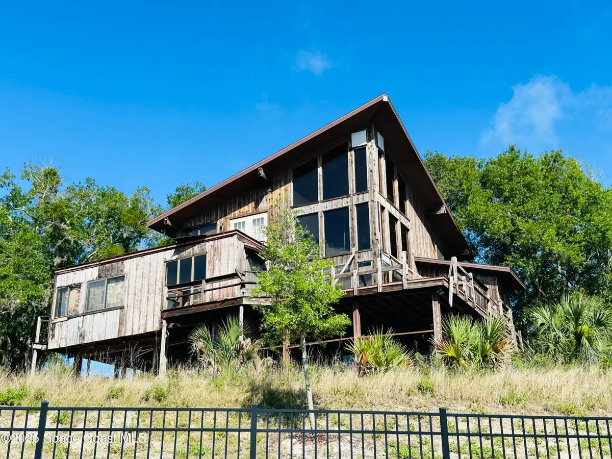 505 Lakeview Avenue, Titusville, FL 32796 - Image #1