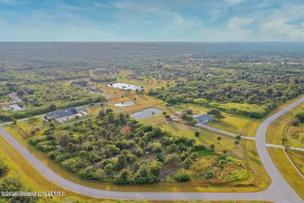 335 Pinto Lane, Palm Bay, FL 32909