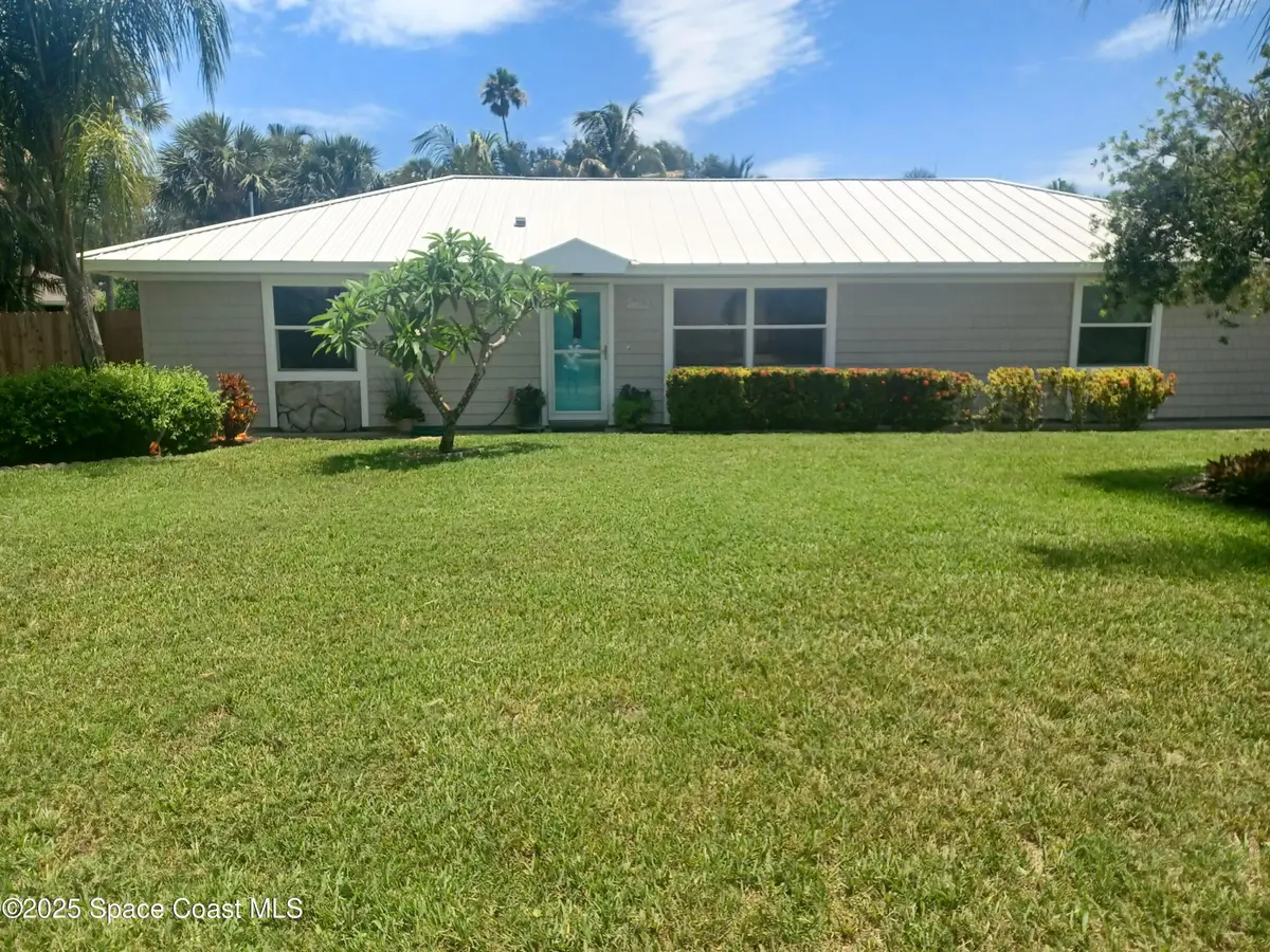 7135 Floridana Avenue, Melbourne Beach, FL 32951 - Image #1