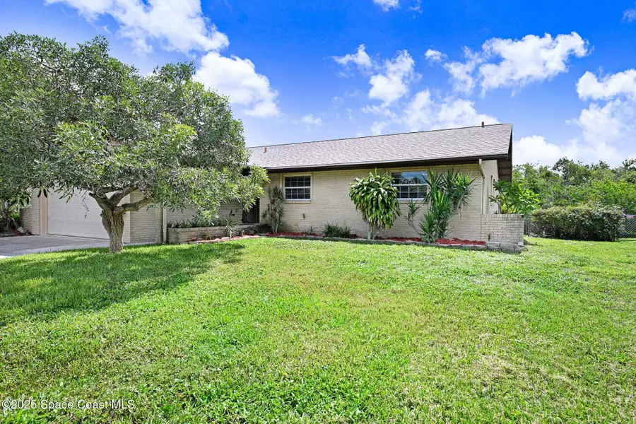1081 Sunswept Road Ne, Palm Bay, FL 32905 - Image #2