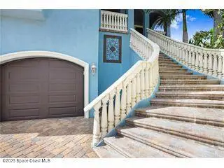 541 Treviso Drive, Apollo Beach, FL 33572 - Image #3