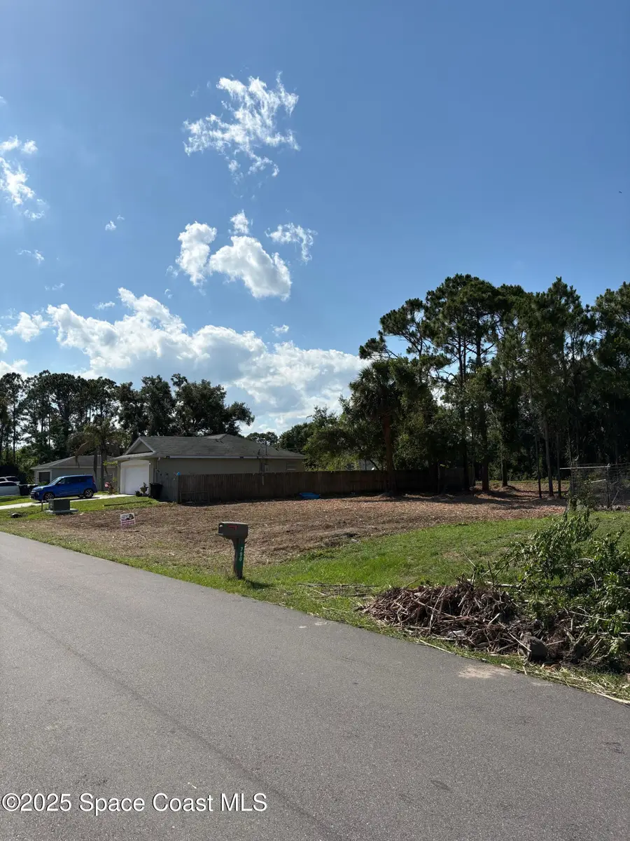 799 Altamira Street Nw, Palm Bay, FL 32907 - #2