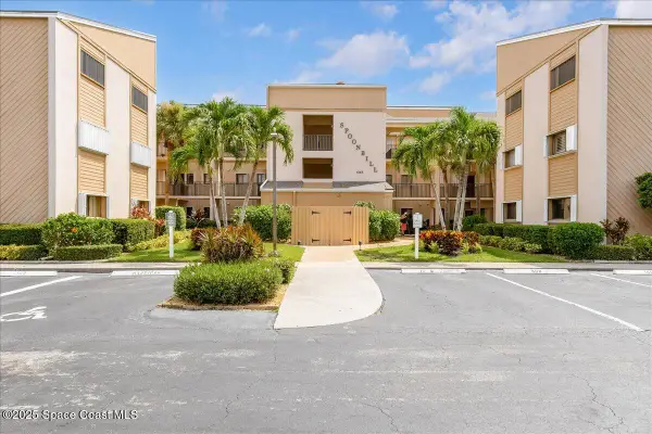 6165 S Mirror Lake Drive #103, Sebastian, FL 32958