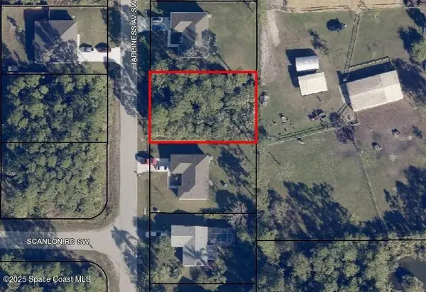 991 Happiness Avenue Sw, Palm Bay, FL 32908