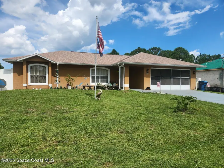 2971 SE Gabrysh Avenue Se, Palm Bay, FL 32909 - #2
