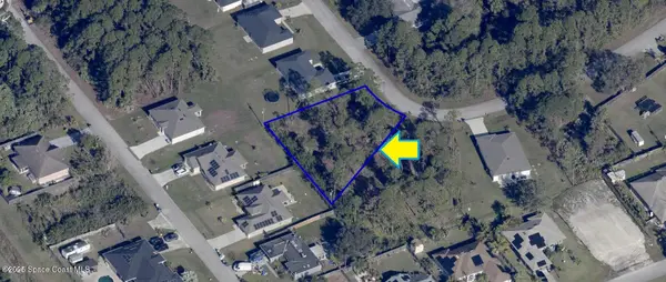 2598 SE Rayburn Avenue, Palm Bay, FL 32909