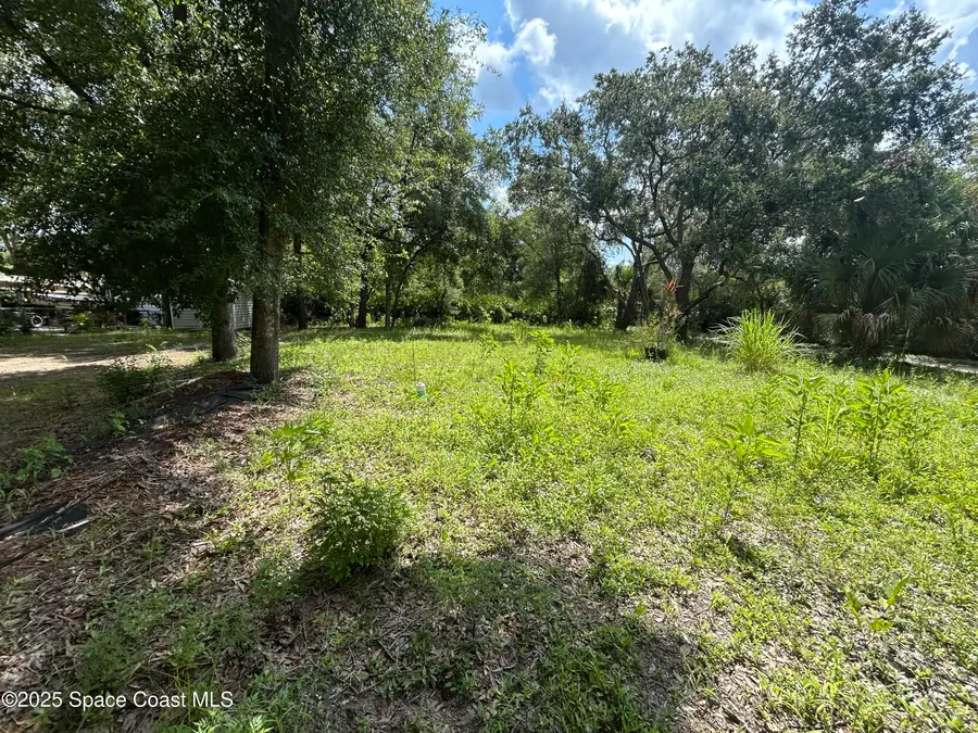 3894 Huntington Avenue, Mims, FL 32754 - Image #2