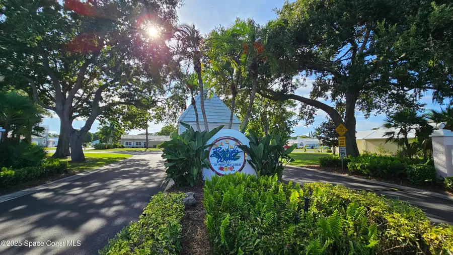 1941 Myrtle Court Ne, Palm Bay, FL 32905 - Image #2