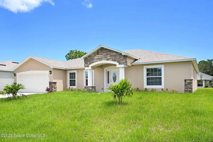 2047 O'connel Avenue Sw, Palm Bay, FL 32908 - Image #2