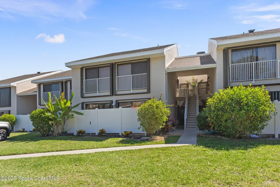 3212 S Lakeview Circle #10-205, Fort Pierce, FL 34949 - Image #2