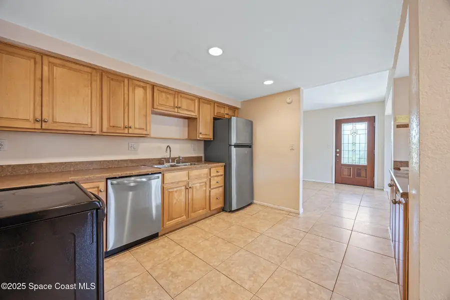 410 Lund Circle, Melbourne, FL 32901 - Image #3