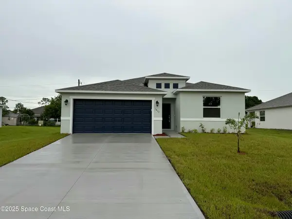1833 Ashcroft Street Nw #44, Palm Bay, FL 32907