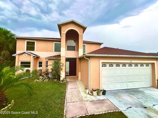 672 Sterling Drive, Kissimmee, FL 34758
