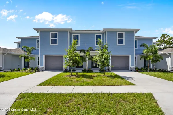 217 Hidden Woods Place, Melbourne, FL 32901