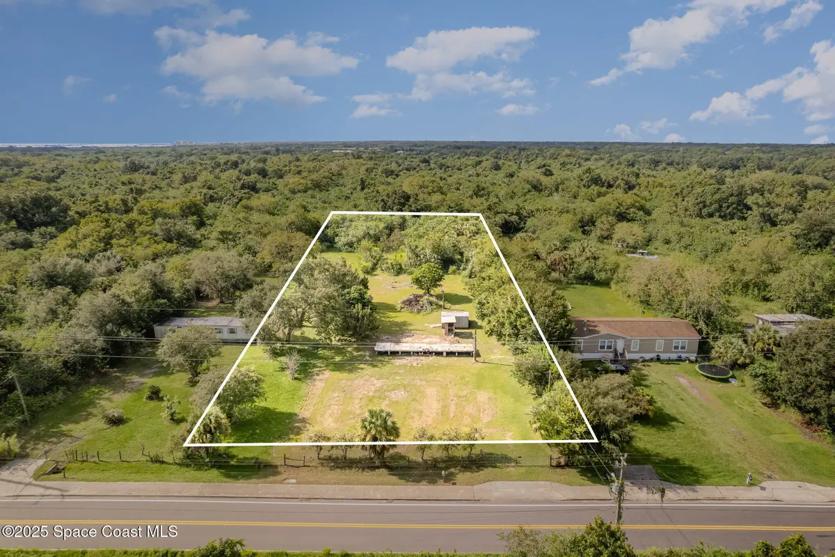 2585 Wiley Avenue, Mims, FL 32754 - Image #1