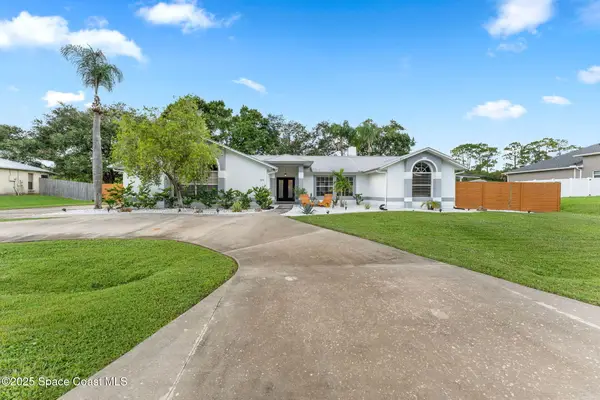 154 Nemo Circle Ne, Palm Bay, FL 32907