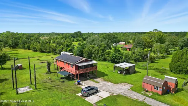 23300 Sisler Avenue, Christmas, FL 32709