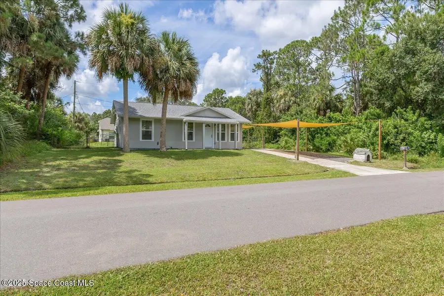 1076 Ivanhoe Street Nw, Palm Bay, FL 32907 - Image #2