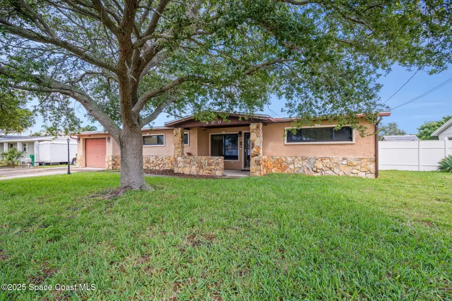 900 Waikiki Drive, Merritt Island, FL 32953 - Image #2