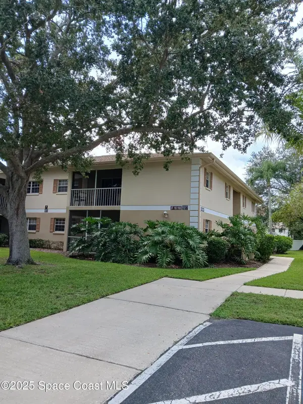 1617 Sunny Brook Lane Ne #F103, Palm Bay, FL 32905