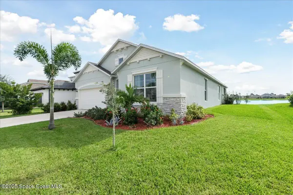 2601 Pinwherry Street Nw, Palm Bay, FL 32907