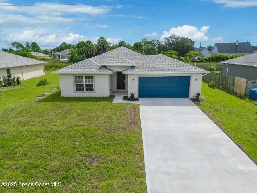 2091 Day Avenue, Palm Bay, FL 32908 - Image #2