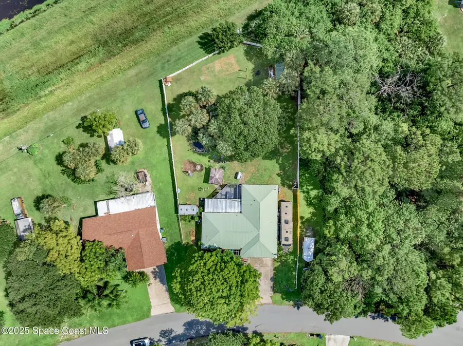 1562 Hayworth Circle Nw, Palm Bay, FL 32907 - Image #2