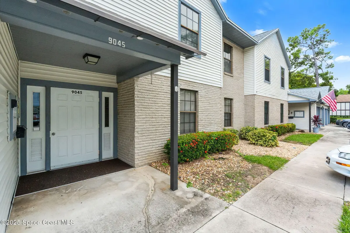 9045 York Lane #15e, West Melbourne, FL 32904 - Image #1