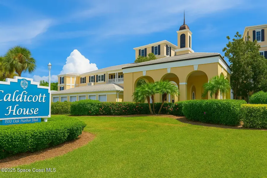 1510 Oak Harbor Boulevard #208, Vero Beach, FL 32967 - Image #2