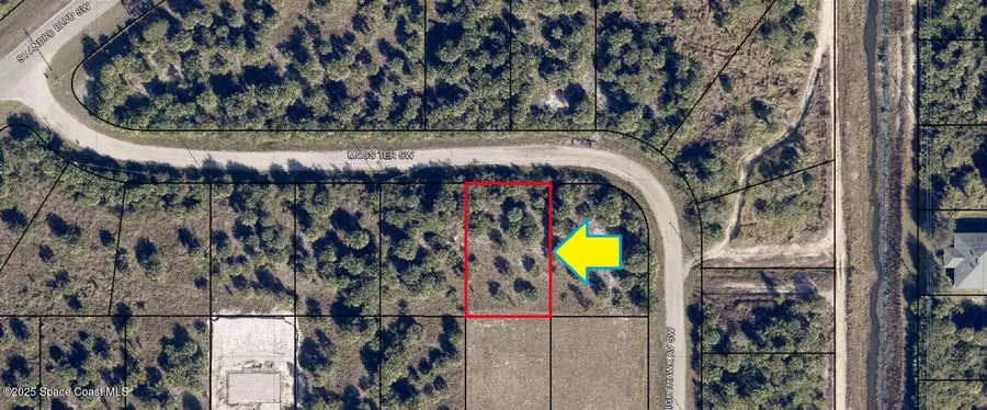614 Moss Terrace Sw, Palm Bay, FL 32908 - Image #3