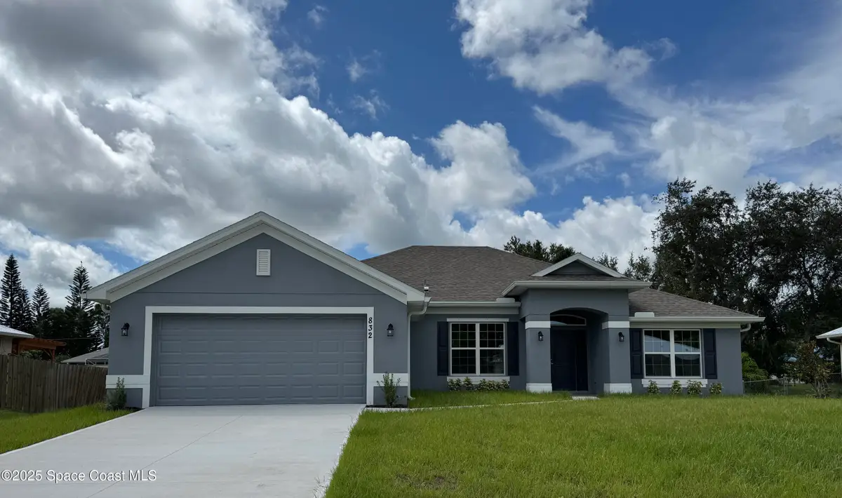 832 Majestic Avenue, Sebastian, FL 32958 - Image #1