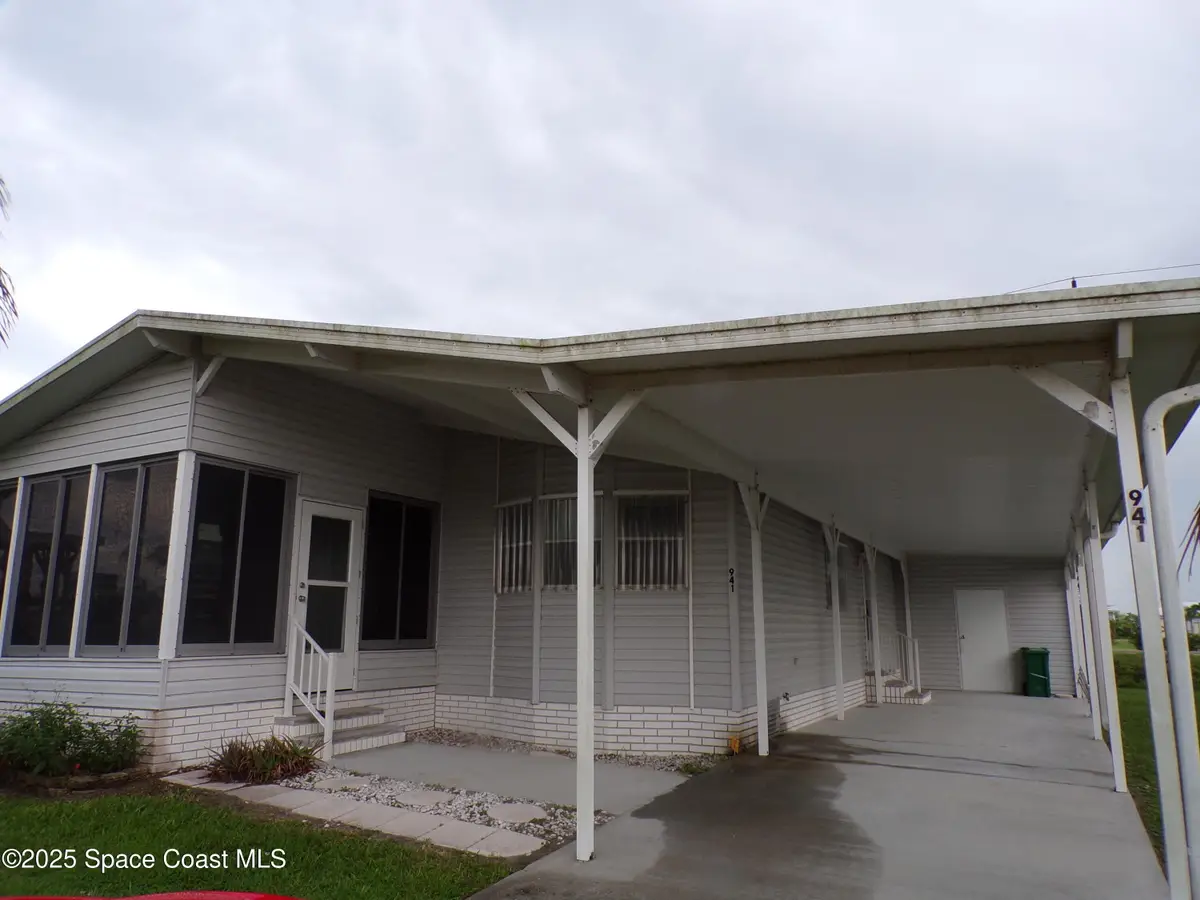 941 Wren Circle, Barefoot Bay, FL 32976 - Image #1