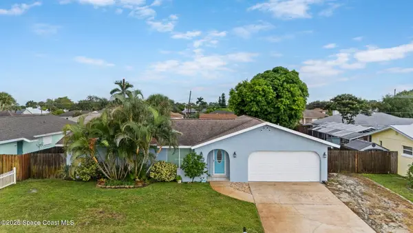 199 Via De La Reina, Merritt Island, FL 32953