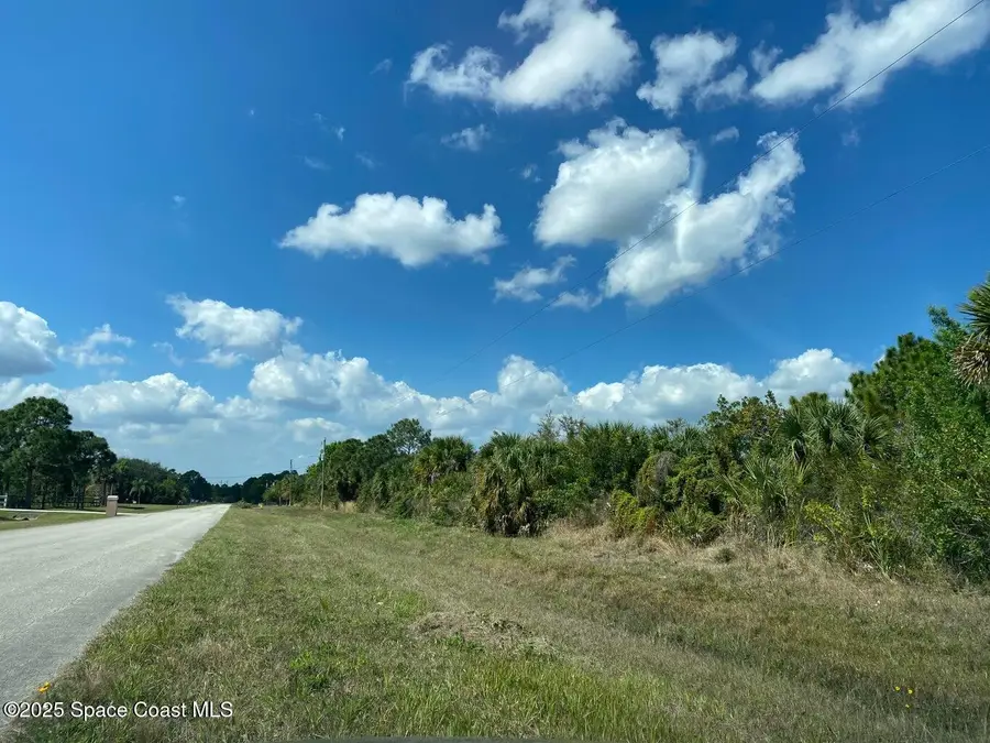 342 Trotters Street, Palm Bay, FL 32909 - Image #3