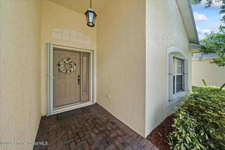 881 Indian Oaks Drive, Melbourne, FL 32901 - Image #3