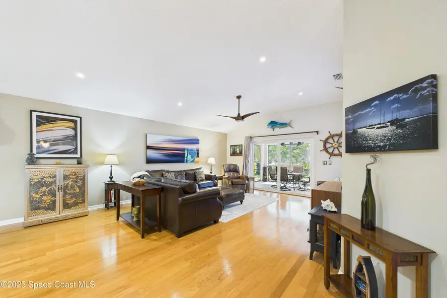 946 Shaw Circle, Melbourne, FL 32940 - Image #3