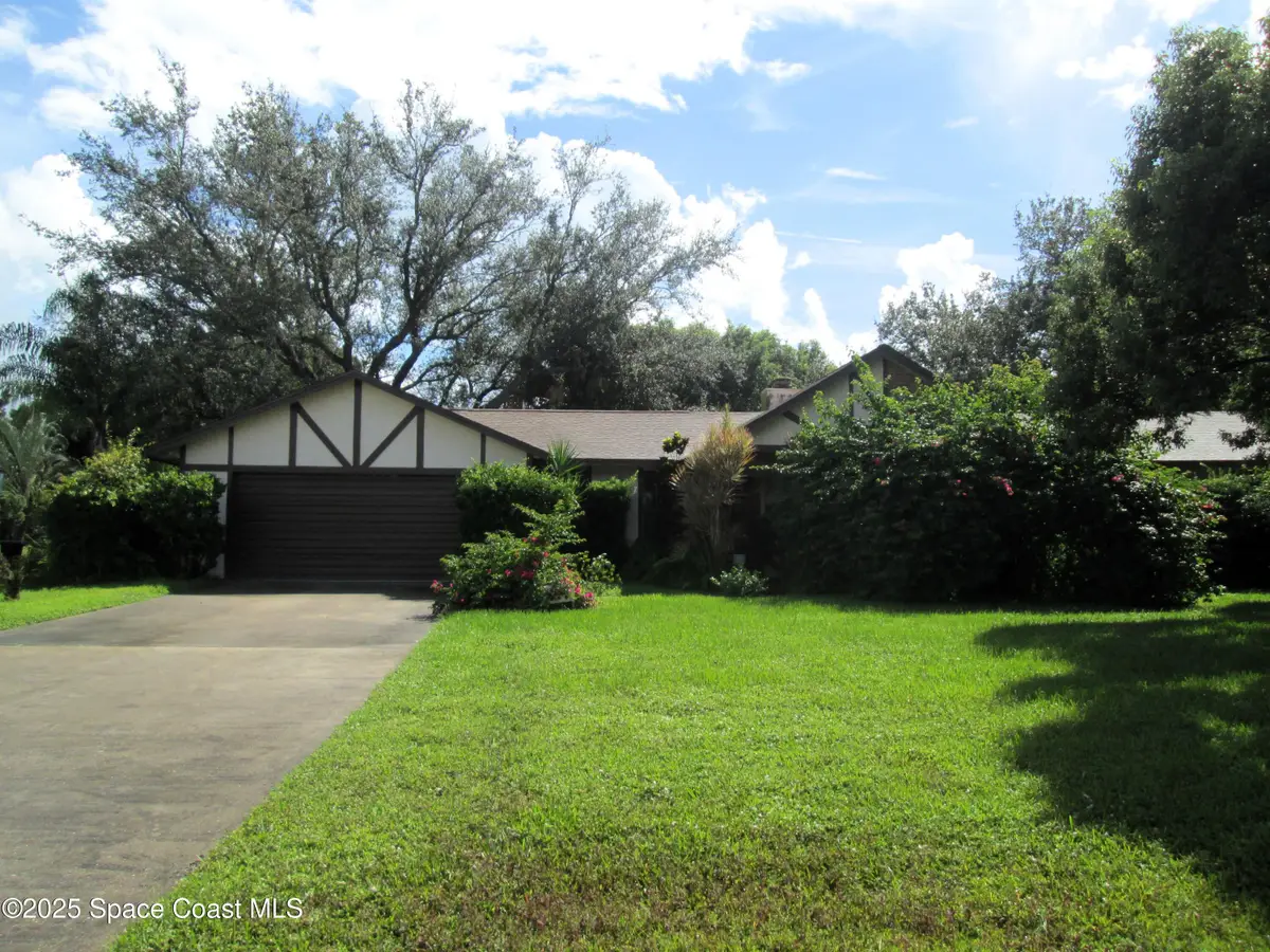 3256 Fairview Drive, Melbourne, FL 32934 - Image #1