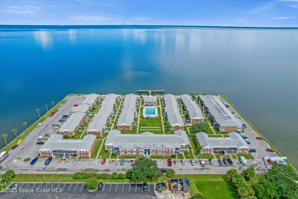 190 E Olmstead Drive #D11, Titusville, FL 32780