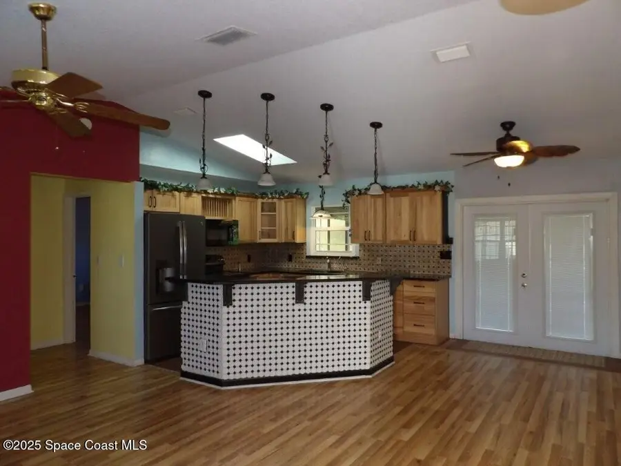 916 Le Baron Street Sw, Palm Bay, FL 32908 - Image #3