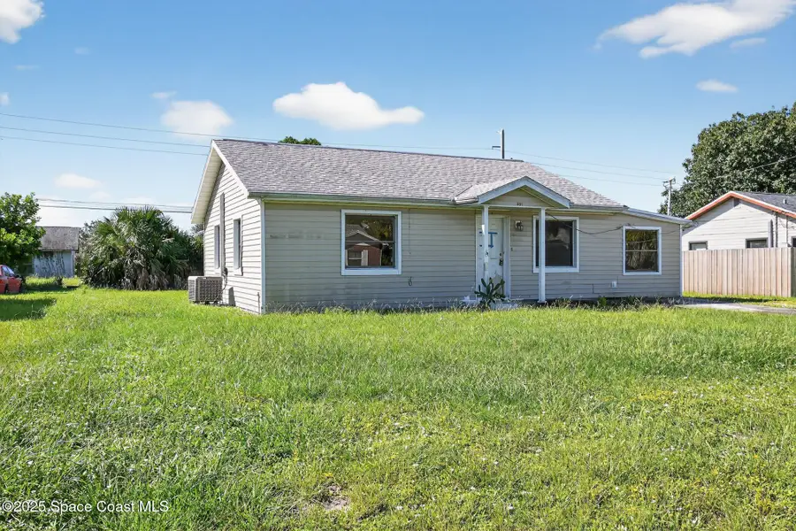 401 Poinciana Drive, Melbourne, FL 32935 - Image #2