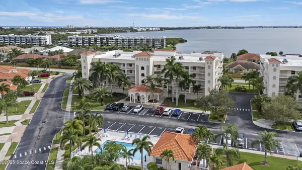 551 Casa Bella Drive #204, Cape Canaveral, FL 32920