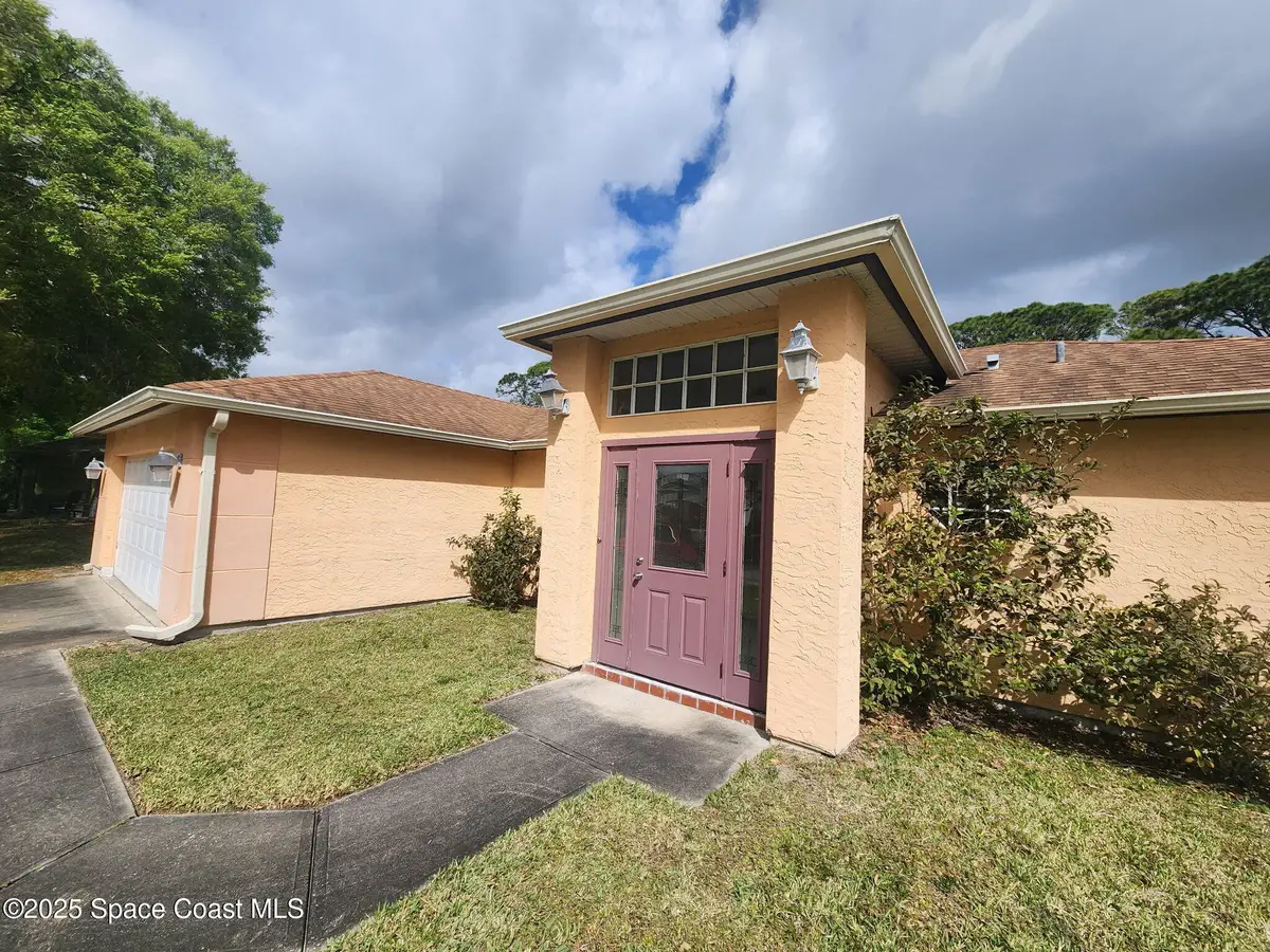 399 Abello Road Se, Palm Bay, FL 32909 - Image #1
