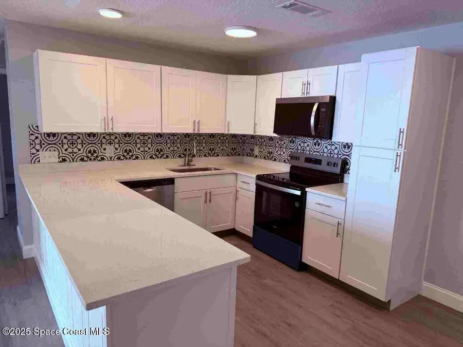 977 Poinsetta Street, Cocoa, FL 32927 - Image #2