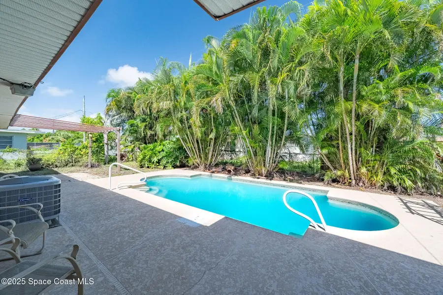 756 Bianca Drive Ne, Palm Bay, FL 32905 - Image #2