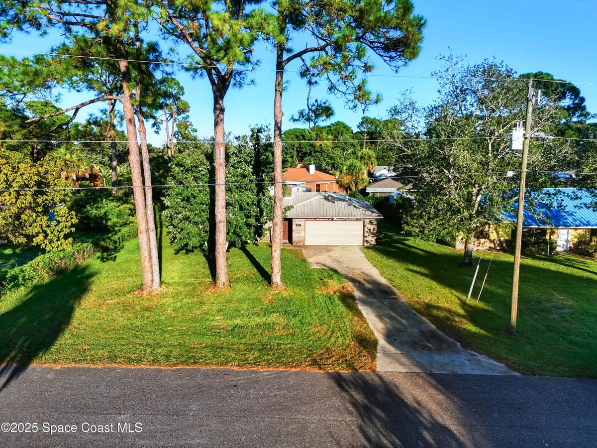 6017 Flamingo Avenue, Cocoa, FL 32927 - Image #1