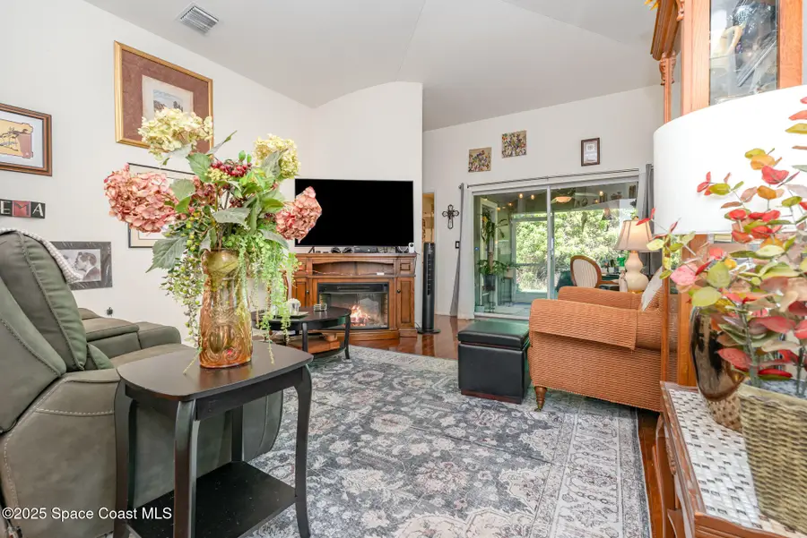 643 Rangewood Drive Se, Palm Bay, FL 32909 - Image #2