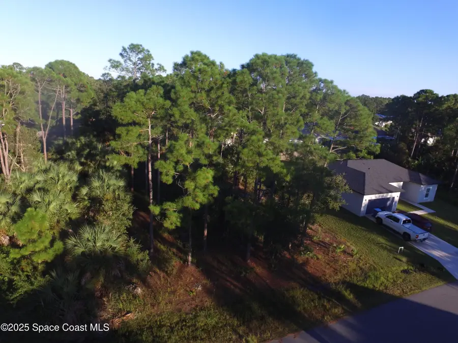 2925 Polaris Avenue Se, Palm Bay, FL 32909 - Image #2