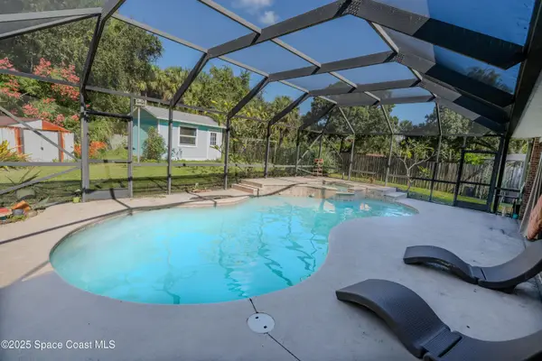 1250 Cimarron Circle Ne, Palm Bay, FL 32905